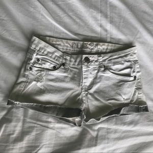White Distressed Denim Shorts | Size 3 4